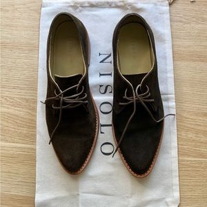 Nisolo Oxford Shoes in olive color